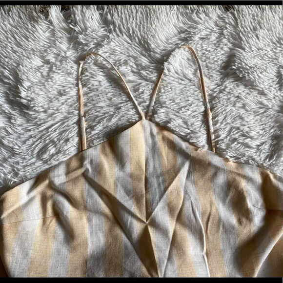 Lumiere Striped Top New without Tags Size Small - Picture 4 of 6